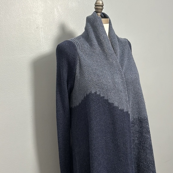 Calvin Klein Wrap Blue Asymmetrical Open Front Sweater size Large - Picture 4 of 16